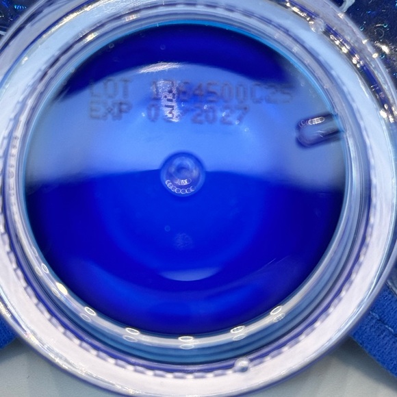 ZO Skin — Balancing Emulsion Cleanser plus bonus items. NEW - Picture 7 of 9